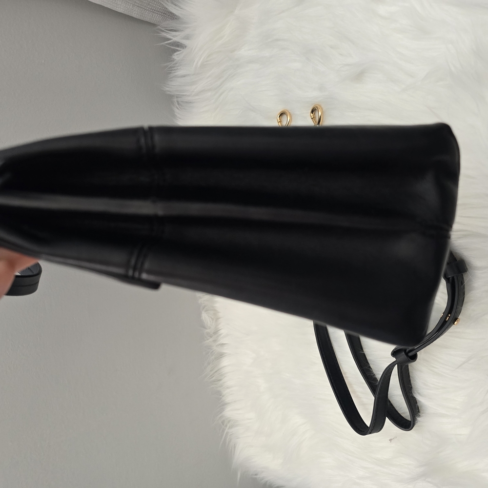 Tory Burch Black Leather Bag - Picture 5 of 11